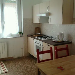casa-christine.hotelitalianriviera.com/